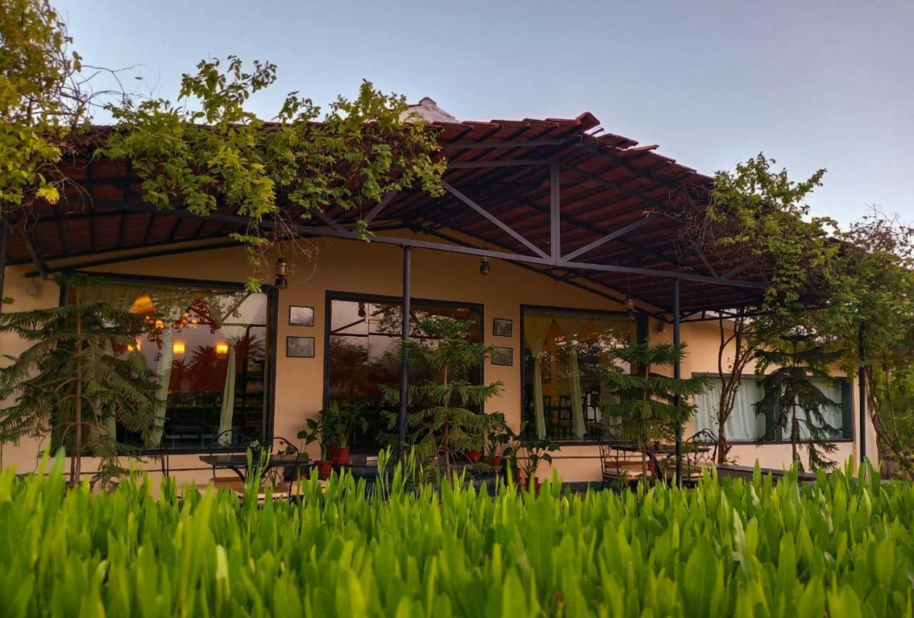 Pushkar Resort Bagian luar foto