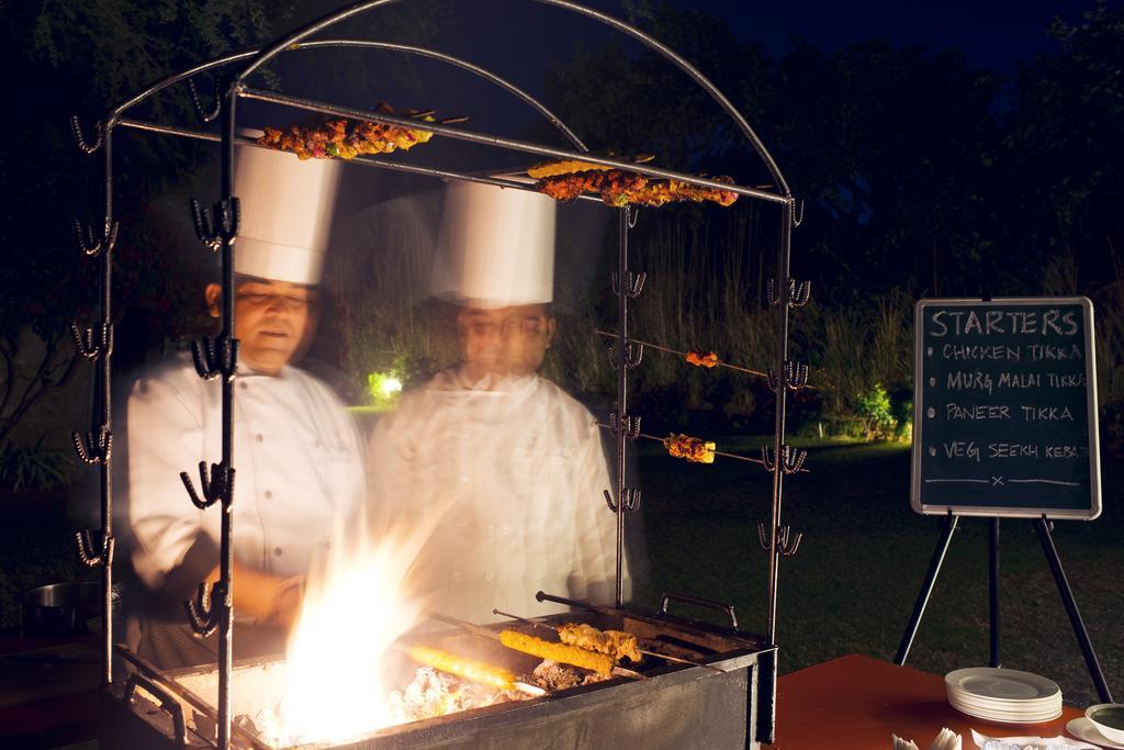 Pushkar Resort Bagian luar foto
