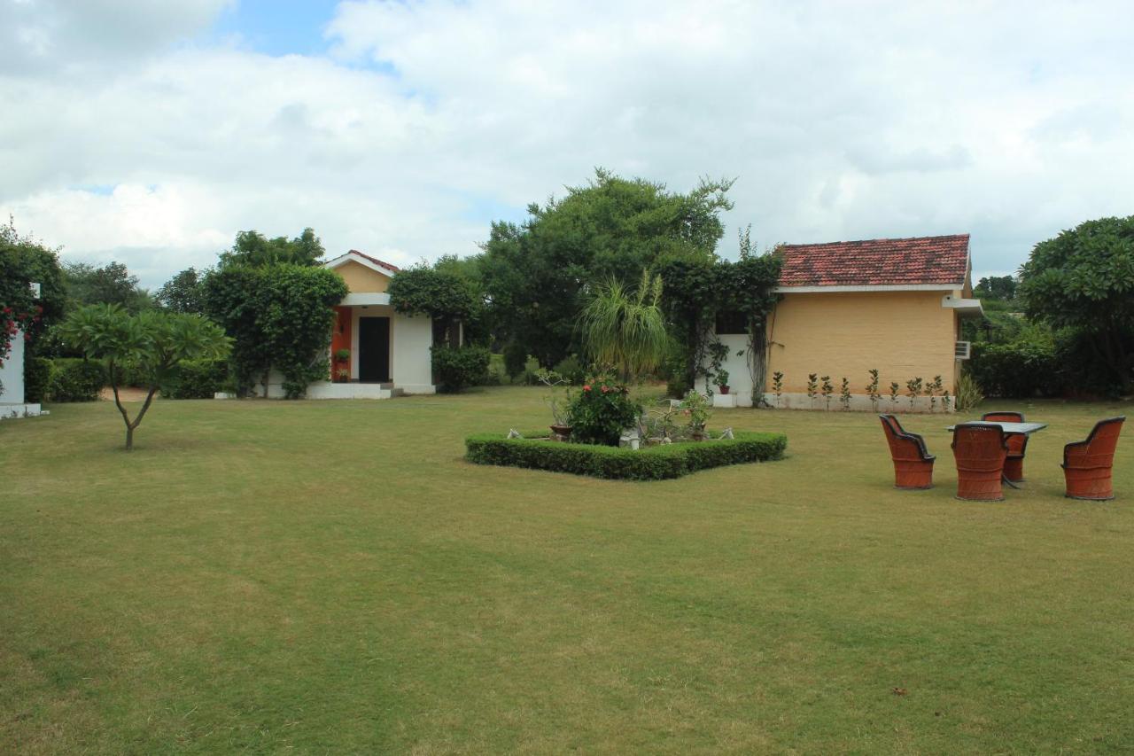 Pushkar Resort Bagian luar foto
